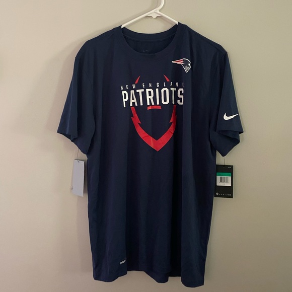 Nike New England Patriots short sleeve tee - Picture 7 of 7